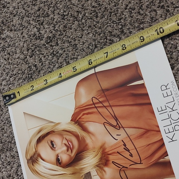 Kellie Pickler Signed Autograph Photo - Picture 4 of 4